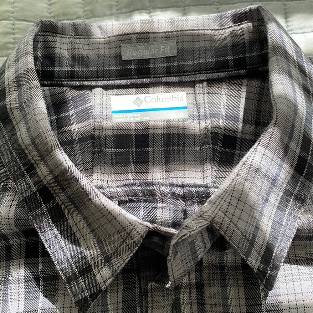 Columbia s/s plaid shirt size large excellent condition